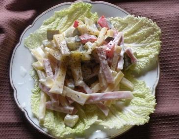 Mayonnaise-Schinken-Käsesalat Mayonnaise-Schinken-Käsesalat