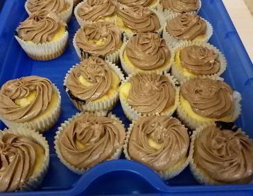 Muffins mit Schokocreme Muffins mit Schokocreme