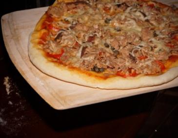 Thunfischpizza á la Lukas Thunfischpizza á la Lukas