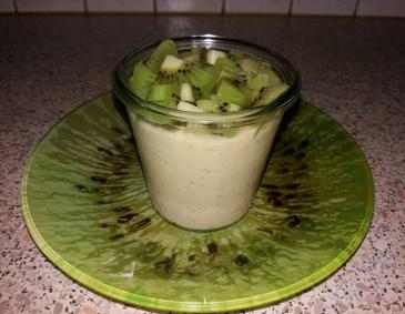 Quinoa-Dessert mit Kiwi Quinoa-Dessert mit Kiwi