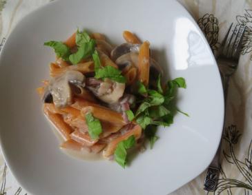 Vegane Schwammerl-Zwiebel Pasta Vegane Schwammerl-Zwiebel Pasta