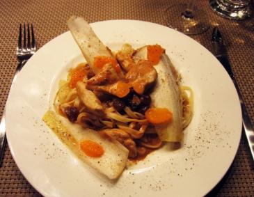 Hühnergeschnetzeltes an Madeirasauce mit Tagliatelle Hühnergeschnetzeltes an Madeirasauce mit Tagliatelle