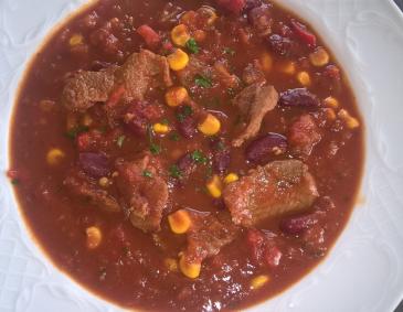 Chili con Carne mit Rindfleisch Chili con Carne mit Rindfleisch