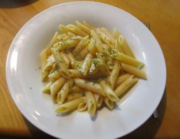 Nudeln mit Gorgonzolasauce Nudeln mit Gorgonzolasauce