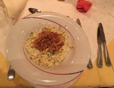 Käsespätzle Käsespätzle