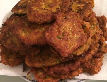Zucchinipuffer Zucchinipuffer