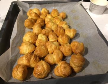 Brandteigkrapfen Grundrezept Brandteigkrapfen Grundrezept