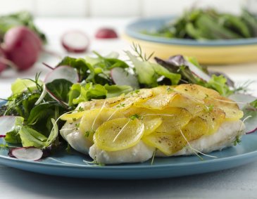 Kabeljau mit Kartoffelschuppen Kabeljau mit Kartoffelschuppen