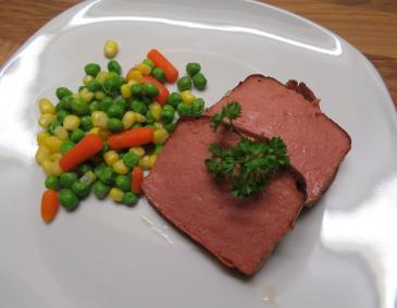 Gemüsepfanne mit Leberkäse Gemüsepfanne mit Leberkäse