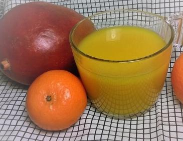 Clementinen-Mango-Smoothie Clementinen-Mango-Smoothie
