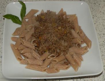 Vollkornpenne mit Haschee Vollkornpenne mit Haschee