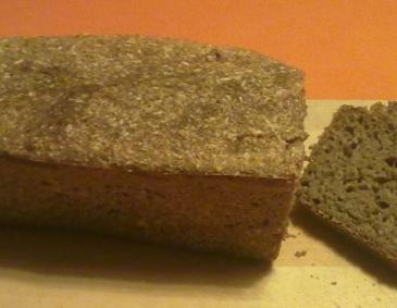 Holsteiner Schwarzbrot Holsteiner Schwarzbrot