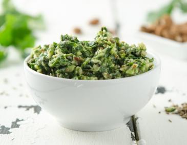 Petersilienpesto mit Aquafaba Petersilienpesto mit Aquafaba
