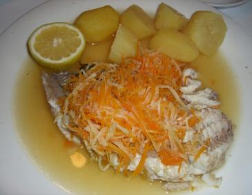 Fische im Kräutersud Fische im Kräutersud