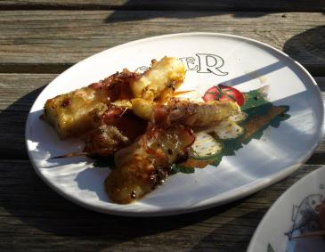 Gegrillte Banane mit Speck Gegrillte Banane mit Speck