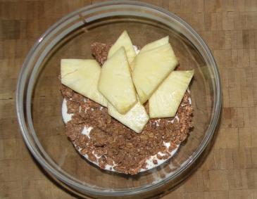 Ananas-Knusperfrühstück Ananas-Knusperfrühstück