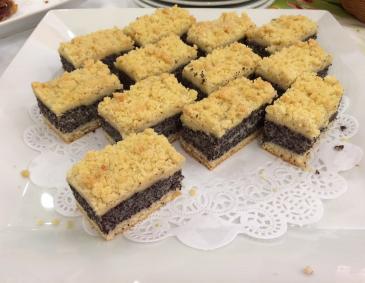 Mohnkuchen mit Streusel Mohnkuchen mit Streusel