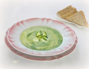 Zucchinicremesuppe Zucchinicremesuppe