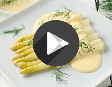 Weißer Spargel mit Sauce Hollandaise