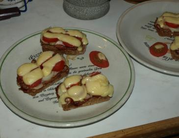 Überbackene Vollkornbrote Überbackene Vollkornbrote