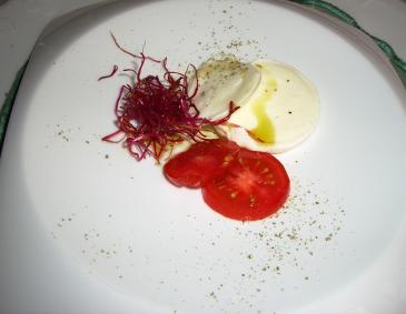 Mozzarella auf Paradeiser Mozzarella auf Paradeiser