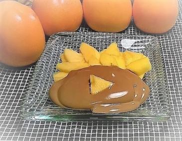 Schokoladenpudding mit Kaki Schokoladenpudding mit Kaki