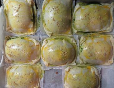 Spinat Schafskäse Taschen mit Bärlauch Spinat Schafskäse Taschen mit Bärlauch