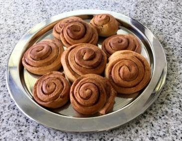 Zimtschnecken - Kanelbullar Zimtschnecken - Kanelbullar