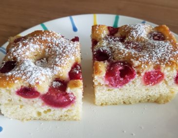 Kirschenkuchen mit dunkler Schoko Kirschenkuchen mit dunkler Schoko