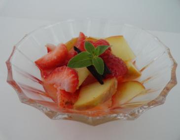 Apfel-Erdbeer-Kompott Apfel-Erdbeer-Kompott