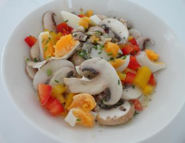 Bunter Champignonsalat Bunter Champignonsalat