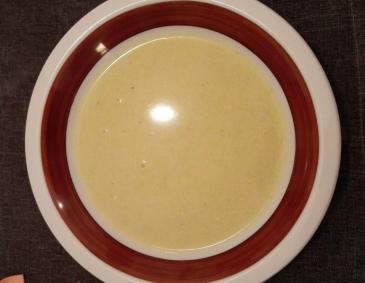 Zucchinicremesuppe Zucchinicremesuppe