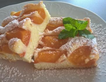 Marillenkuchen Marillenkuchen