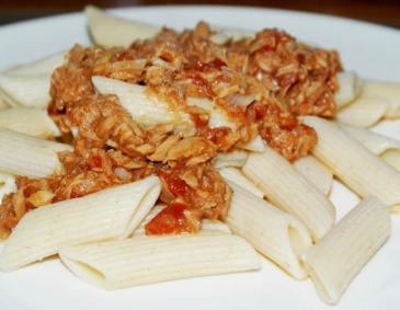 Sizilianische Thunfischnudeln Sizilianische Thunfischnudeln