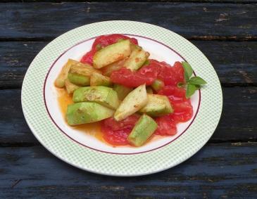 Zucchini-Paradeisergemüse Zucchini-Paradeisergemüse