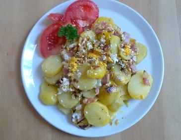 Bratkartoffeln mit Ei und Speck Bratkartoffeln mit Ei und Speck