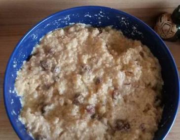 Milchreis mit Apfel und Rumrosinen aus dem Schongarer Milchreis mit Apfel und Rumrosinen aus dem Schongarer