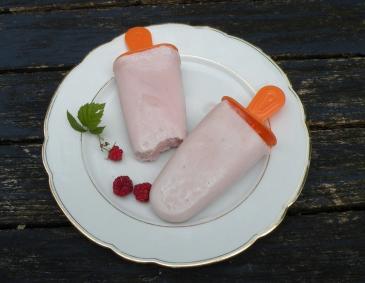 Schnelle Himbeereislutscher Schnelle Himbeereislutscher