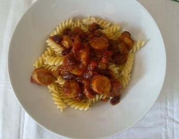 Spirelli mit Wurstgulasch Spirelli mit Wurstgulasch