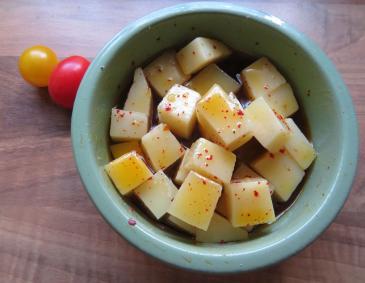 Manchego-Käse mit Chili Manchego-Käse mit Chili