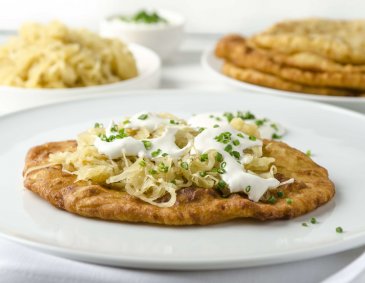 Eachtlingplattln mit Sauerkraut Eachtlingplattln mit Sauerkraut