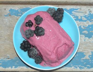 Brombeer-Sorbet Brombeer-Sorbet