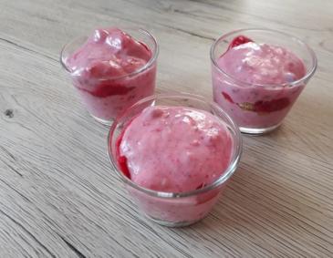 Ribisel-Schichtdessert Ribisel-Schichtdessert
