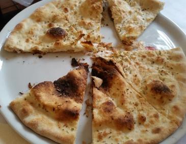 Focaccia mit Rosmarin Focaccia mit Rosmarin