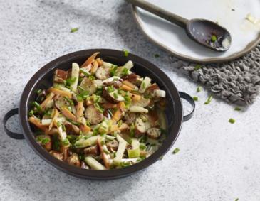 Brezelgröstl mit Wurzelgemüse Brezelgröstl mit Wurzelgemüse