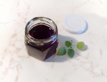 Himbeergelee mit Minze Himbeergelee mit Minze