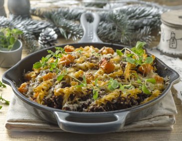 Nudelauflauf mit Kürbis und Rindsfaschiertem Nudelauflauf mit Kürbis und Rindsfaschiertem