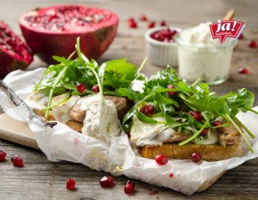Winter-Toast mit Strohschweinstreifen Winter-Toast mit Strohschweinstreifen