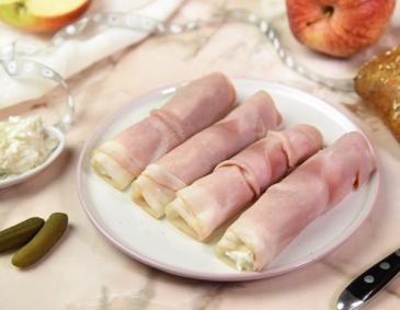 Schinkenröllchen mit Apfel-Kren-Füllung