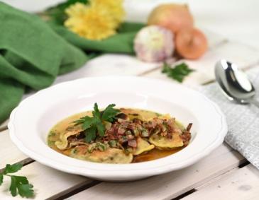Pierogi z mięsem - Piroggen mit Fleischfüllung Pierogi z mięsem - Piroggen mit Fleischfüllung